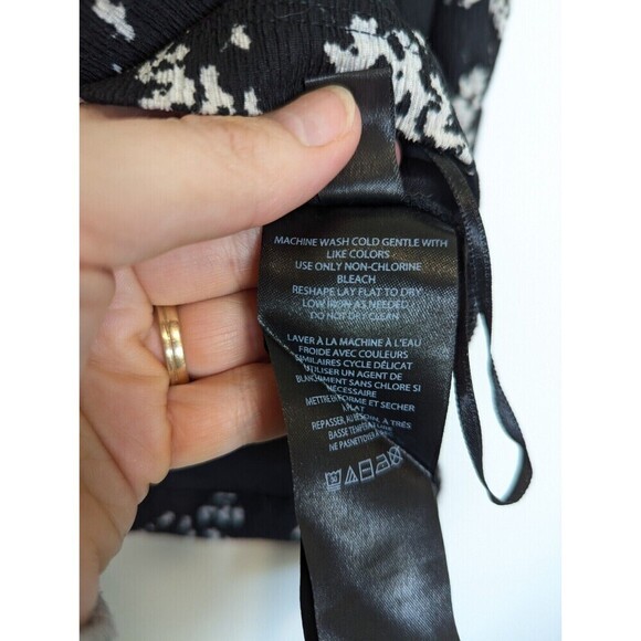 Anthropologie Black Puff Sleeve Crop Top Blouse Medium - Picture 8 of 10